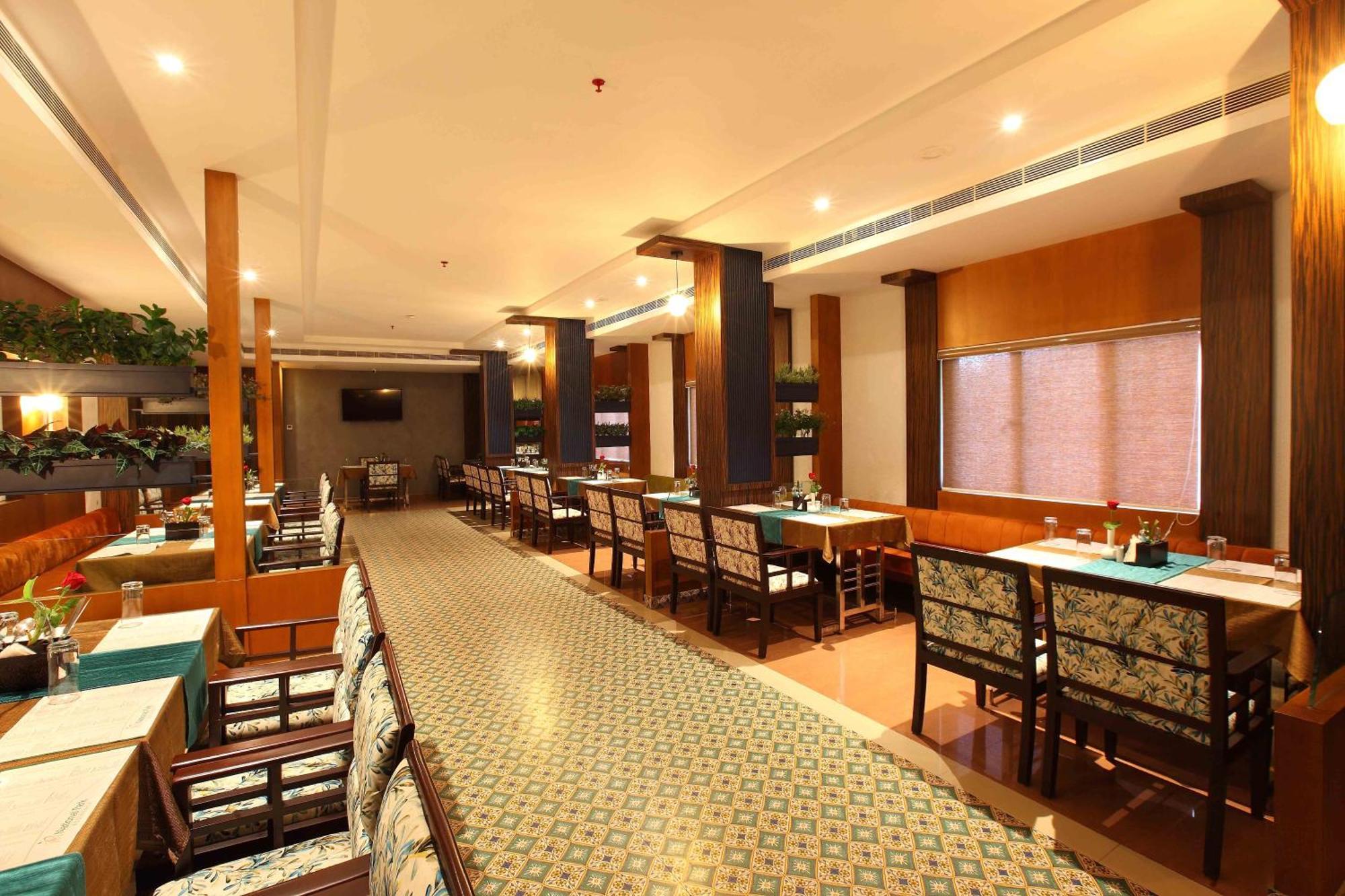 Hotel National Park Residency Kottayam Ettumanoor Esterno foto